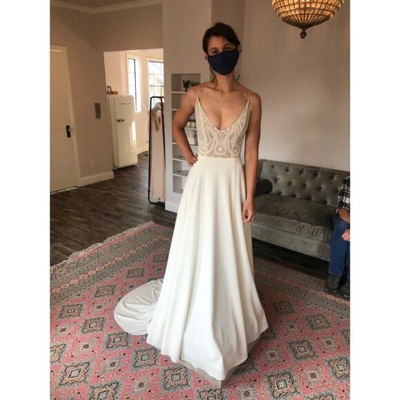 Scout by Sarah Seven Golden Wedding Gown Size 8 - Picture 7 of 11